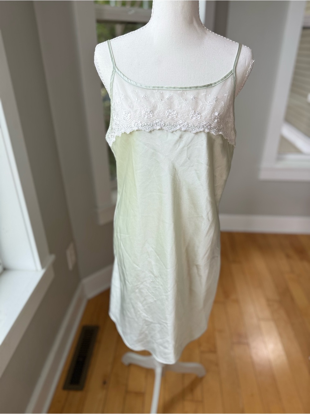 Vintage California Dynasty Seafoam Mint Green Lace Slip Dress Size Large